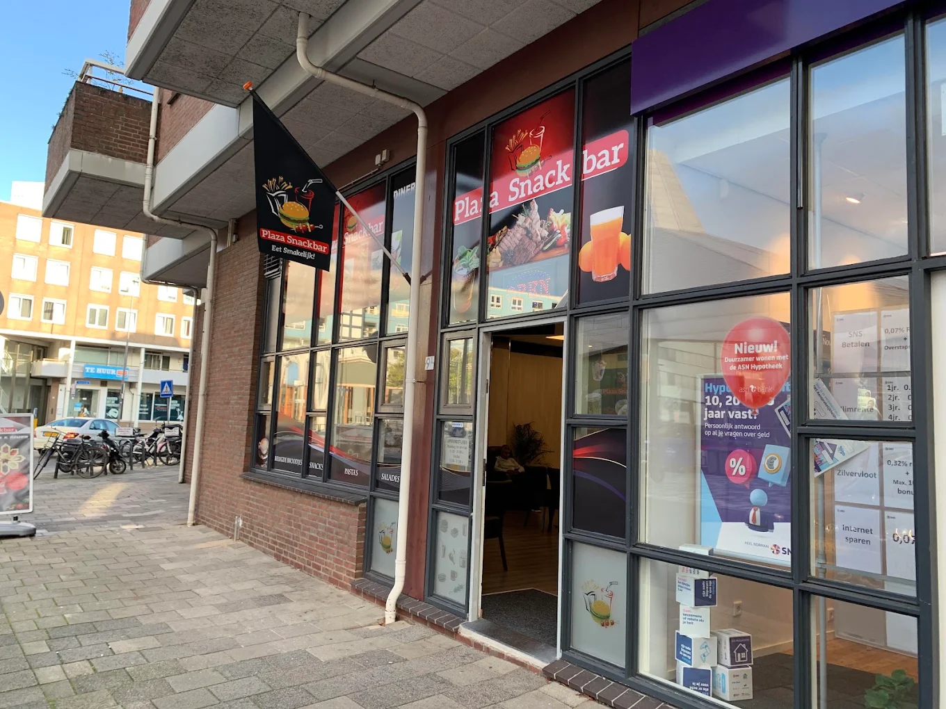 Plaza Snackbar in Nieuwegein City Plaza